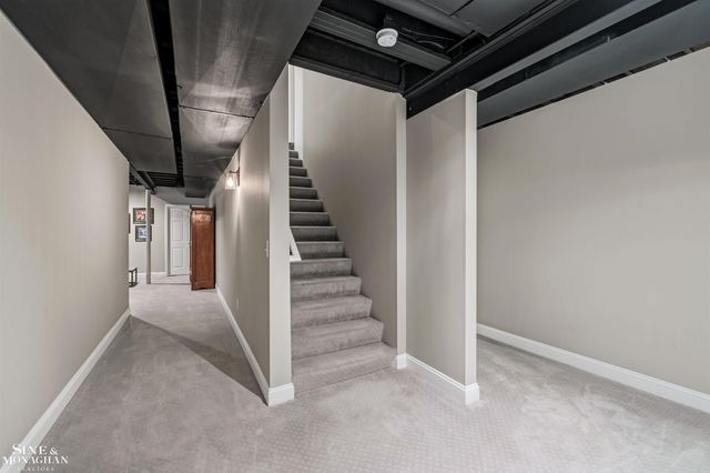 174 Kerby Road, Grosse Pointe Farms, MI 48236