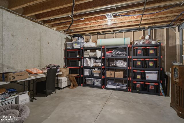 174 Kerby Road, Grosse Pointe Farms, MI 48236