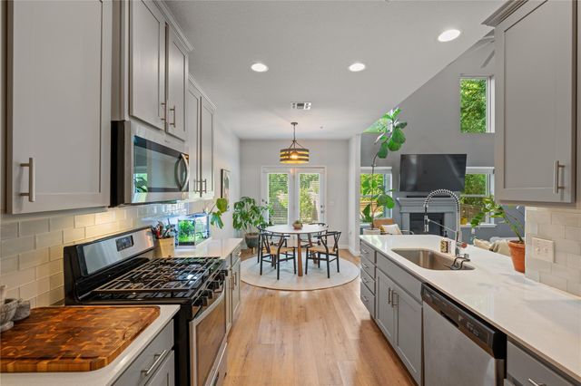 7205 Ray Charles DR, Austin, TX 78745