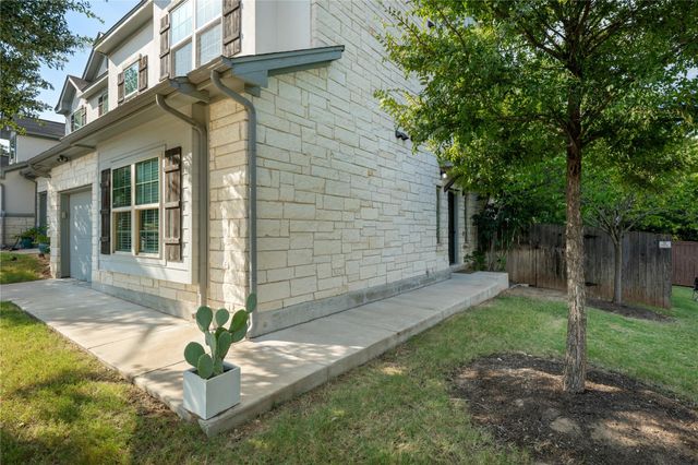 7205 Ray Charles DR, Austin, TX 78745