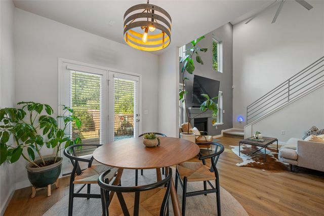 7205 Ray Charles DR, Austin, TX 78745