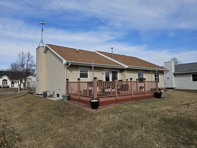 1016 Springs ROAD, Fond Du Lac, WI 54935