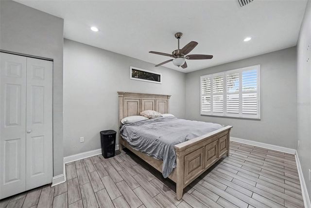 2341 W CHESTNUT STREET, Tampa, FL 33607