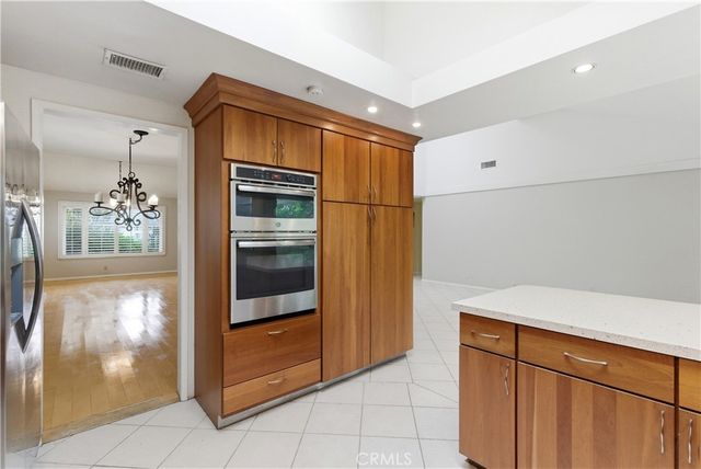 2788 Bluebird Circle, Costa Mesa, CA 92626