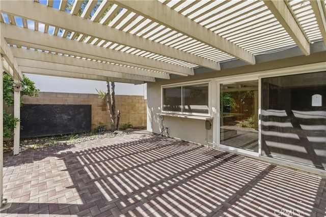 2788 Bluebird Circle, Costa Mesa, CA 92626