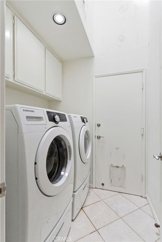 2788 Bluebird Circle, Costa Mesa, CA 92626