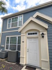 5641 BIDWELL PARKWAY 202, Sarasota, FL 34233