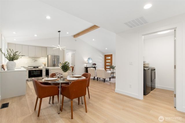 8920 168th Avenue NE, Redmond, WA 98052