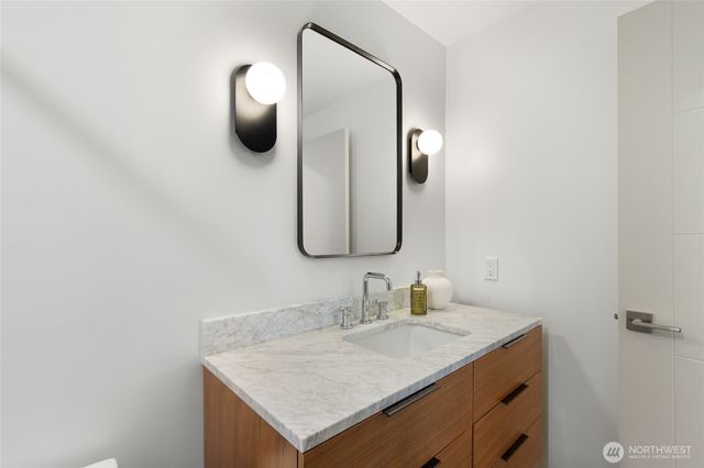 8920 168th Avenue NE, Redmond, WA 98052