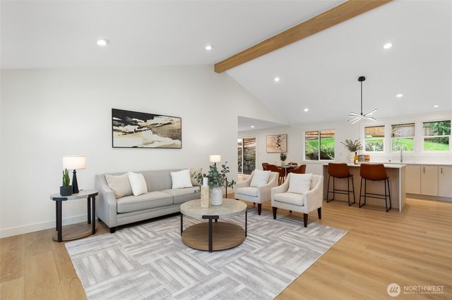 8920 168th Avenue NE, Redmond, WA 98052