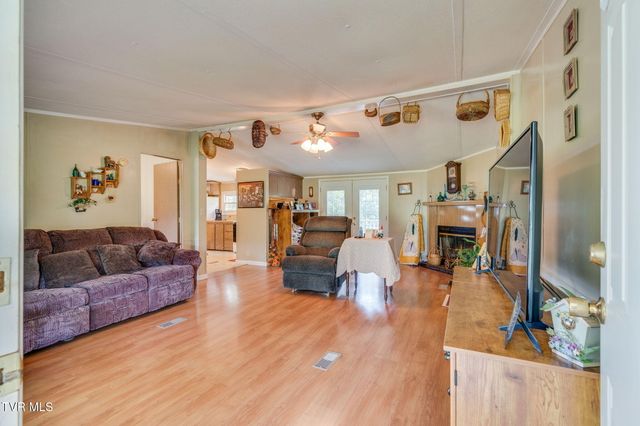 4151 Sugar Run Road, Jonesville, VA 24263