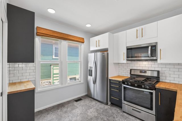 801 Armstrong Avenue, Saint Paul, MN 55102