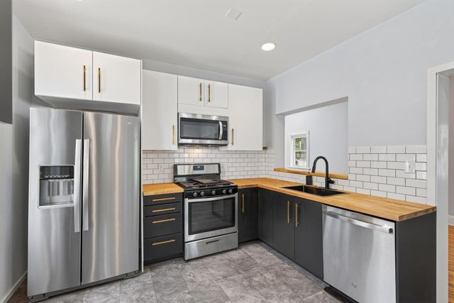 801 Armstrong Avenue, Saint Paul, MN 55102