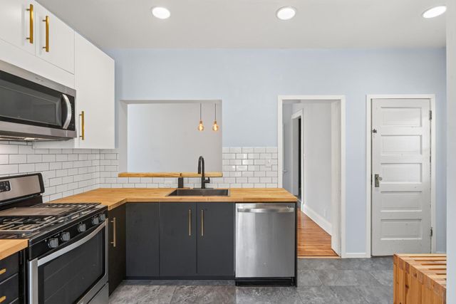 801 Armstrong Avenue, Saint Paul, MN 55102
