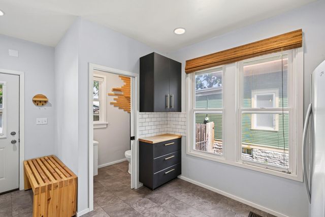 801 Armstrong Avenue, Saint Paul, MN 55102