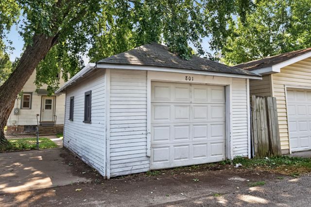 801 Armstrong Avenue, Saint Paul, MN 55102