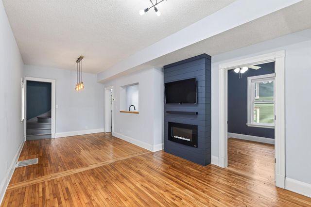 801 Armstrong Avenue, Saint Paul, MN 55102