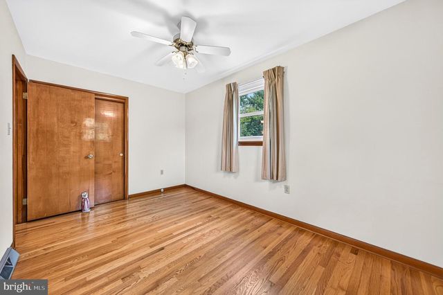 201 FIRST ST, Luray, VA 22835