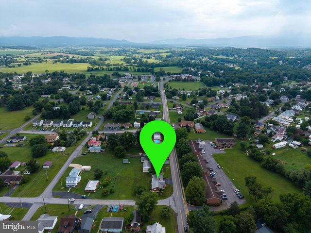 201 FIRST ST, Luray, VA 22835