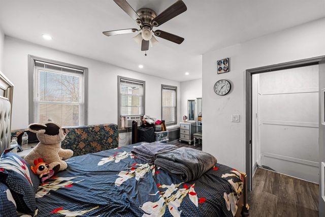 134 BROADWAY, Jc, Journal Square, NJ 07306