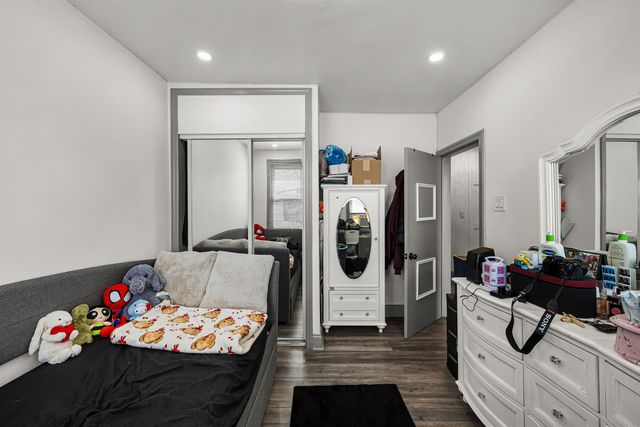 134 BROADWAY, Jc, Journal Square, NJ 07306