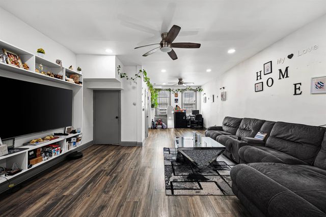 134 BROADWAY, Jc, Journal Square, NJ 07306