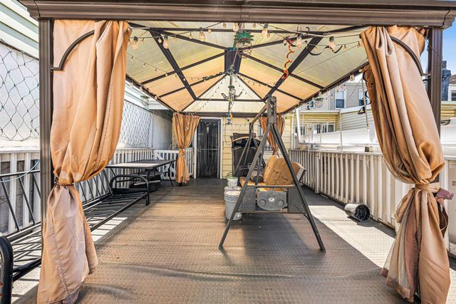 134 BROADWAY, Jc, Journal Square, NJ 07306