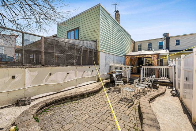 134 BROADWAY, Jc, Journal Square, NJ 07306