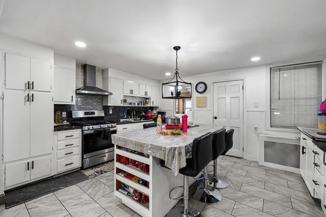 134 BROADWAY, Jc, Journal Square, NJ 07306