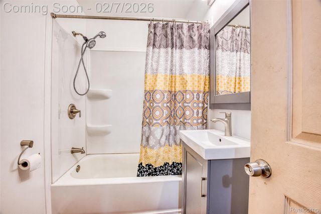 7536 Wilkie Street, Taylor, MI 48180