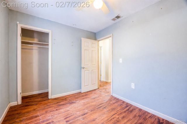 7536 Wilkie Street, Taylor, MI 48180