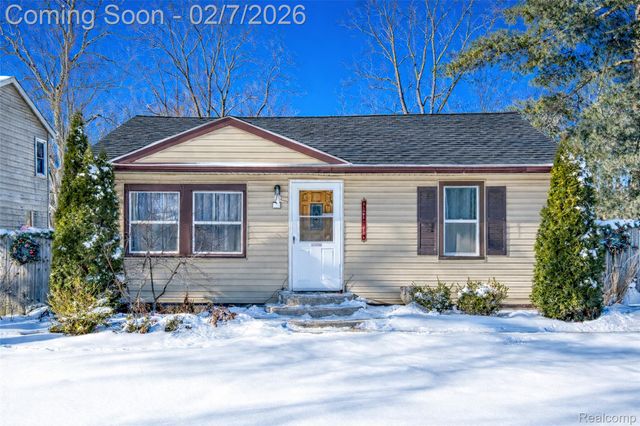 7536 Wilkie Street, Taylor, MI 48180