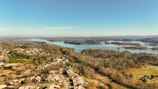 5914 Rainbow Springs Dr, Chattanooga, TN 37416