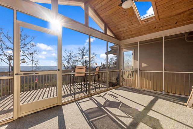 5914 Rainbow Springs Dr, Chattanooga, TN 37416