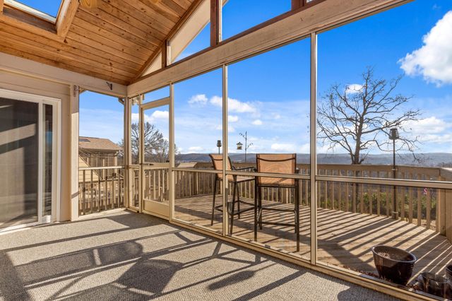 5914 Rainbow Springs Dr, Chattanooga, TN 37416