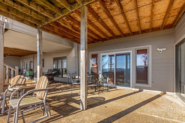 5914 Rainbow Springs Dr, Chattanooga, TN 37416