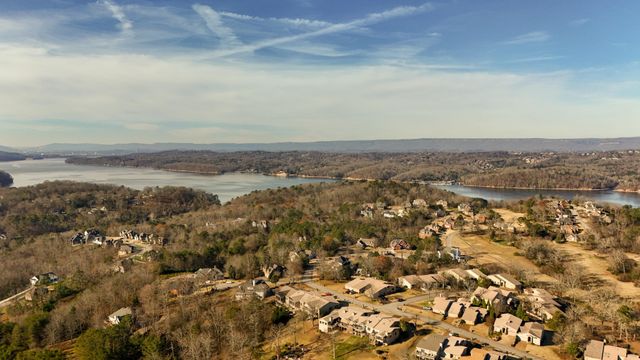 5914 Rainbow Springs Dr, Chattanooga, TN 37416