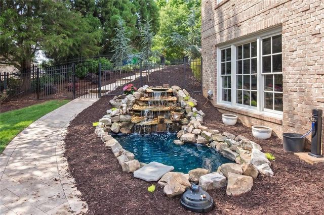 15838 Winterfield Way, Milton, GA 30004