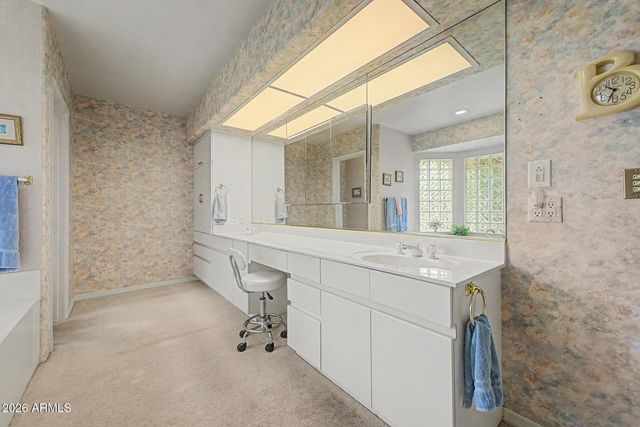 3302 E DRAPER Circle, Mesa, AZ 85213