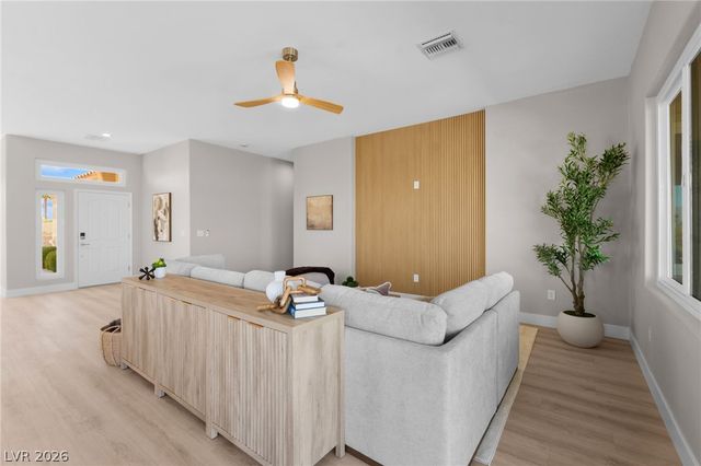 10404 Back Plains Drive, Las Vegas, NV 89134
