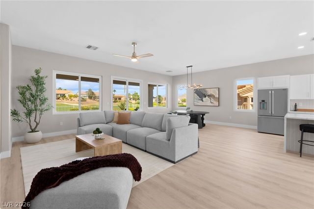 10404 Back Plains Drive, Las Vegas, NV 89134