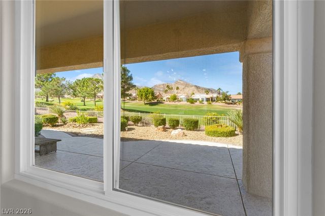 10404 Back Plains Drive, Las Vegas, NV 89134