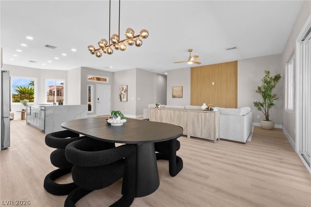 10404 Back Plains Drive, Las Vegas, NV 89134