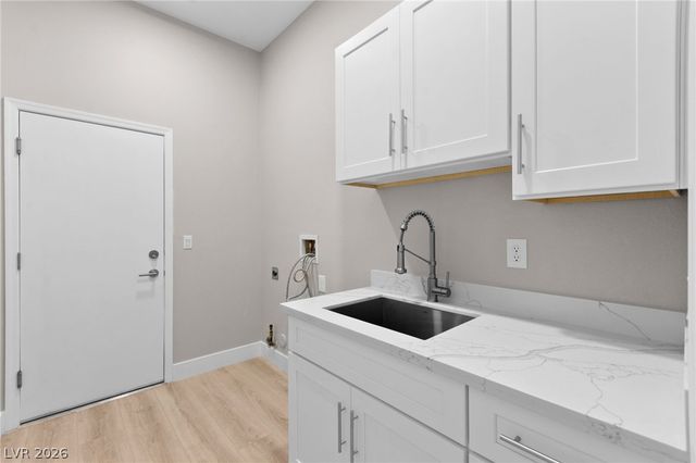 10404 Back Plains Drive, Las Vegas, NV 89134