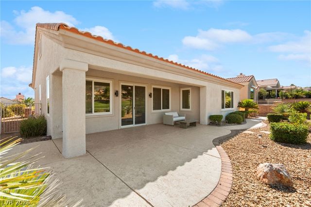 10404 Back Plains Drive, Las Vegas, NV 89134