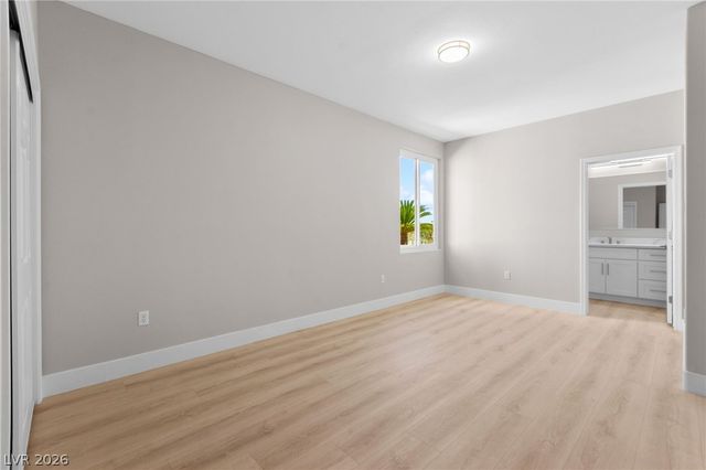 10404 Back Plains Drive, Las Vegas, NV 89134