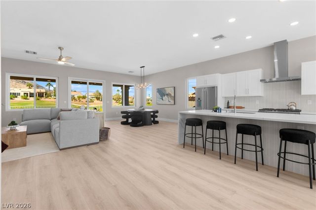 10404 Back Plains Drive, Las Vegas, NV 89134