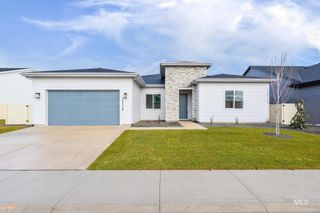 8555 S Country Wind Ave, Meridian, ID 83642
