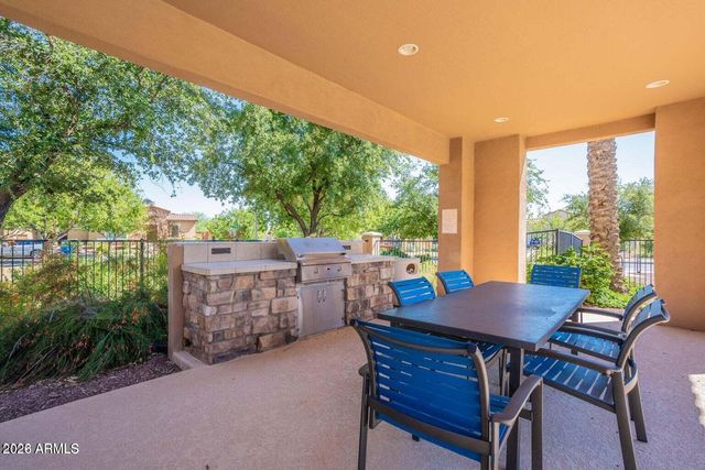 3641 N HOOPER Court, Buckeye, AZ 85396