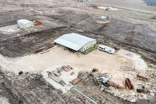 1889 County Road 487, Taylor, TX 76574